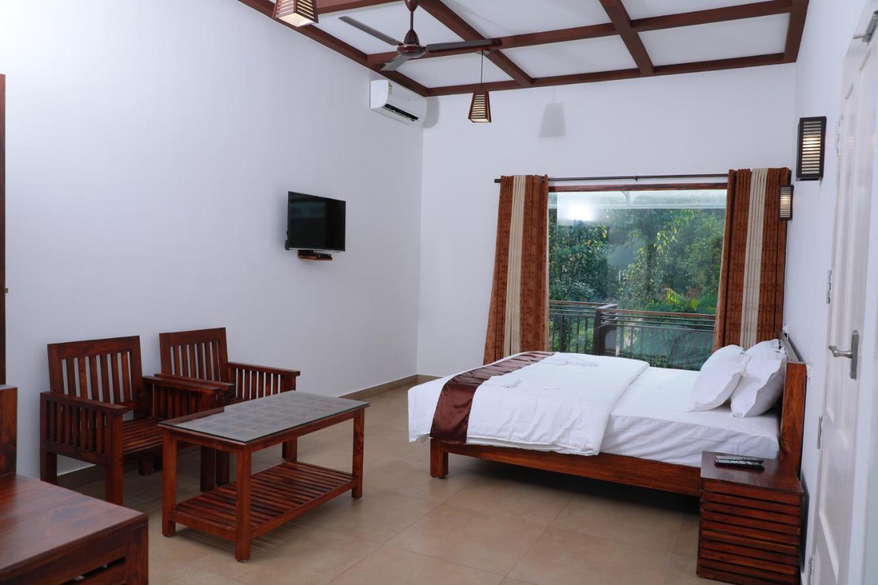 Coffee&Pepper Plantation Homestay Thekkady Esterno foto