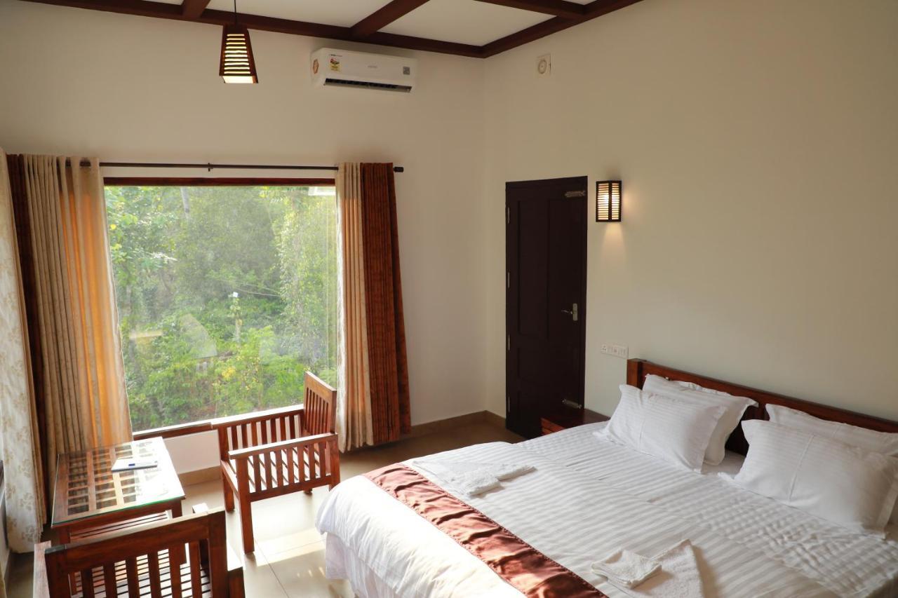 Coffee&Pepper Plantation Homestay Thekkady Esterno foto